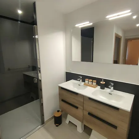 Atypique De Maubourg, De A 8 Personnes, Proche Depart Passerelle * Saint-Maurice-de-Lignon